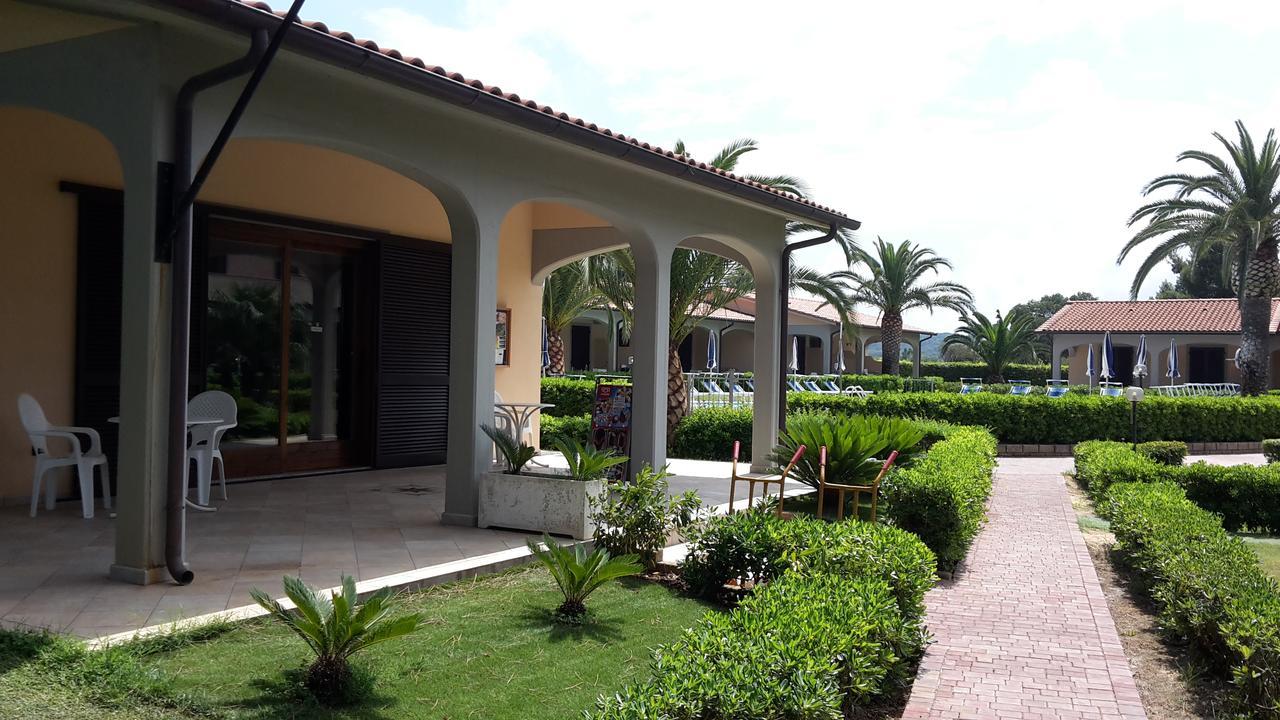 Lido Azzurro Residence Rta Capoliveri  Exteriör bild